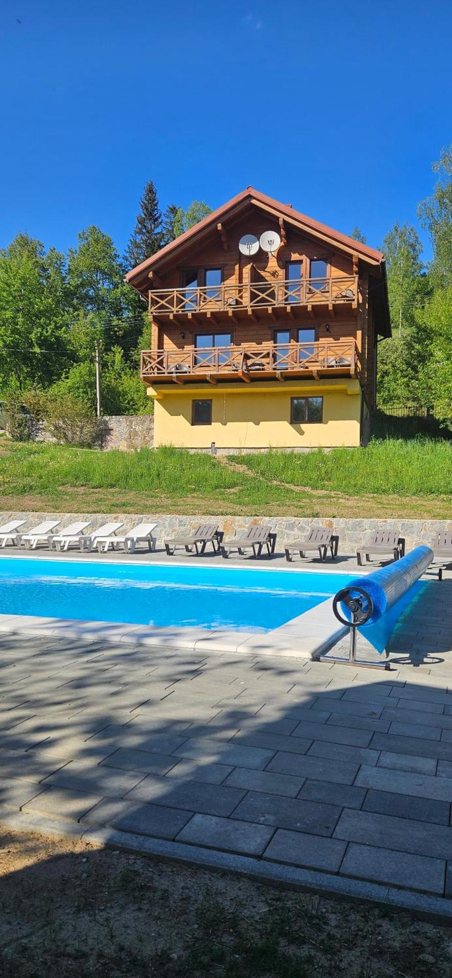 Villa Barvy Karpat Slavske Esterno foto